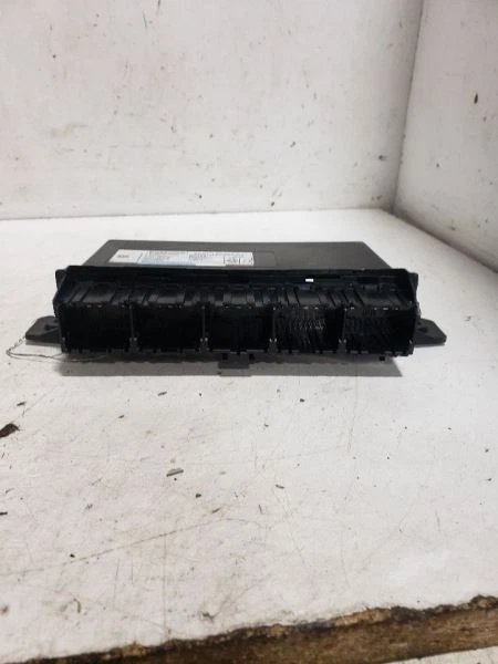 Chasis ECM Carrocería Control BCM XC70 Techo Trasero Se Adapta 08-11 VOLVO 70 SERIES 720365 Foto 2 de 4