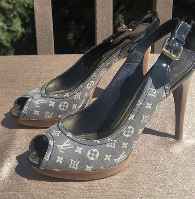 LOUIS VUITTON ルイヴィトン　パンプス　ヒール　モノグラムミニ　37 Louis Vuitton Shoes Vintage Mini Lin Monogram Slingback Peep Toe