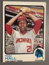 1973 Topps Baseball - Tom Hall ( Cincinnati Reds ) #8 - VG+