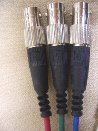 Liberty Wire & Cable LWC E-VGAM-5BNCF .5, 1 or 2 ft Male VGA to Female BNC RGBHV - Picture 3 of 23