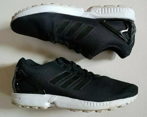 adidas torsion trainers