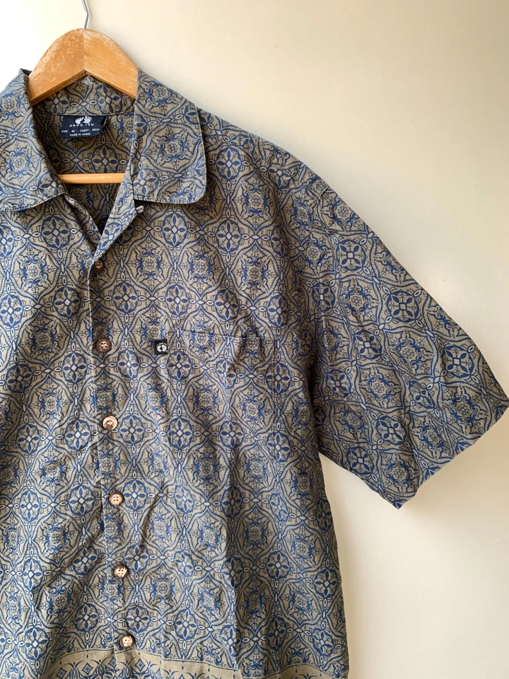 Hang Ten Vintage Size M Casual Short Sleeve Button Up Shirt Green Blue - Image 4 of 4