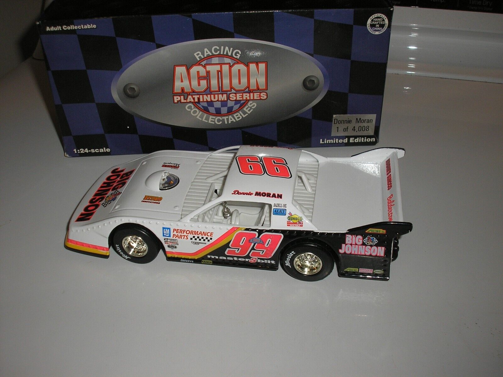 Picture 1 of 6