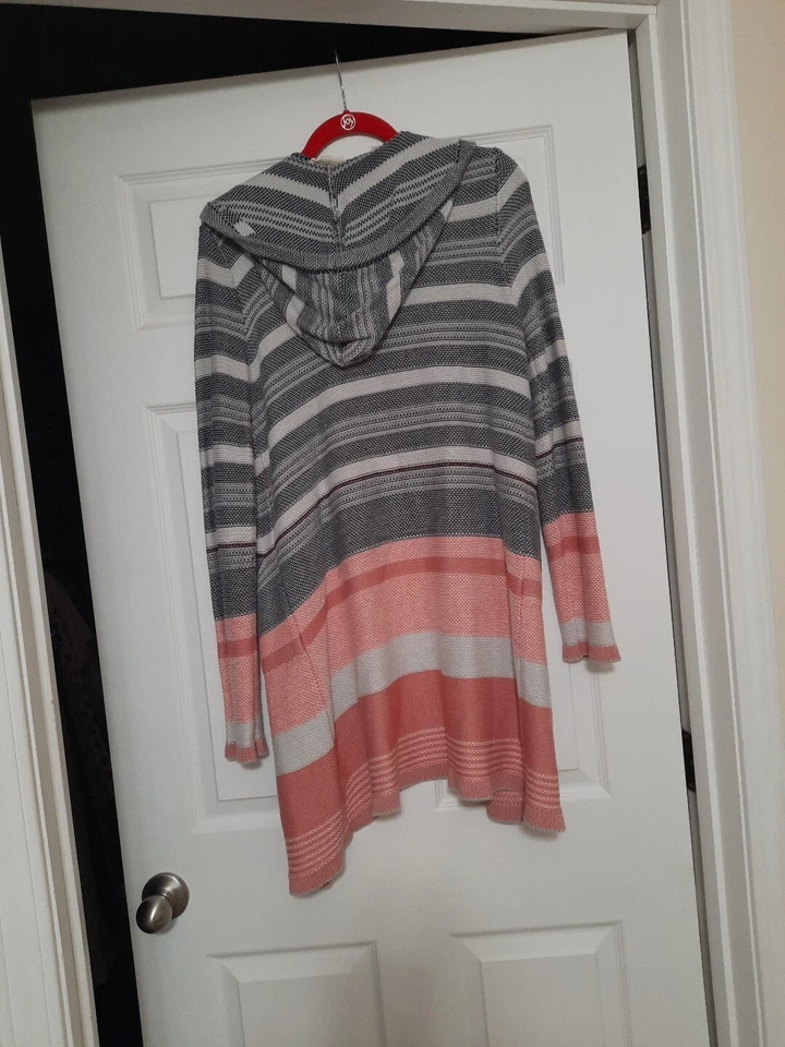 Cárdigan largo de tul grande con capucha gris melocotón playero a rayas bolsillo Foto 4 de 4