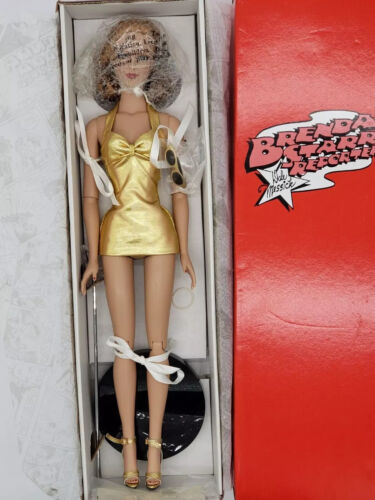 Tonner Brenda Starr Doll, Golden Goddess Brenda gold