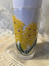 Hyacinth Yellow Maroon Center Peanut Butter Floral Boscul Glass