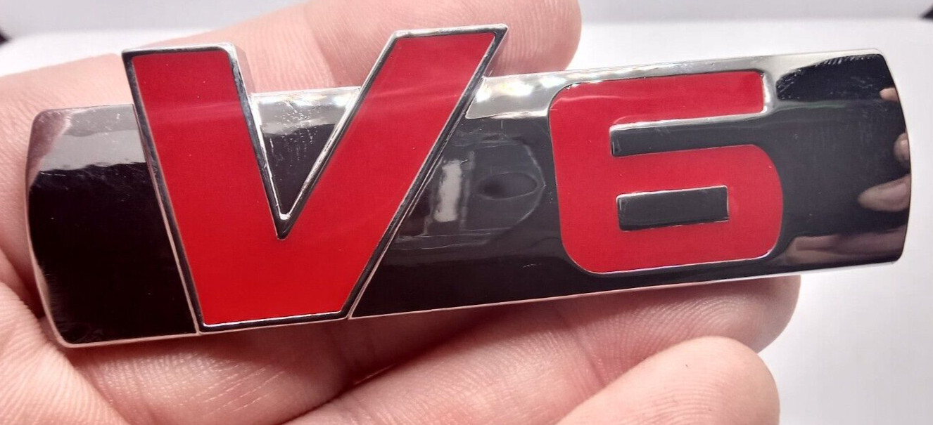 3D V6 KFZ Metall Auto Aufkleber Badge Logo Emblem Sticker Silber Rot
