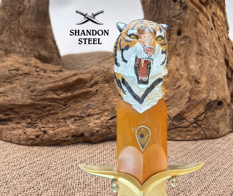 Franklin Mint the Siberian Tiger Knife Fixed Blade Knife on