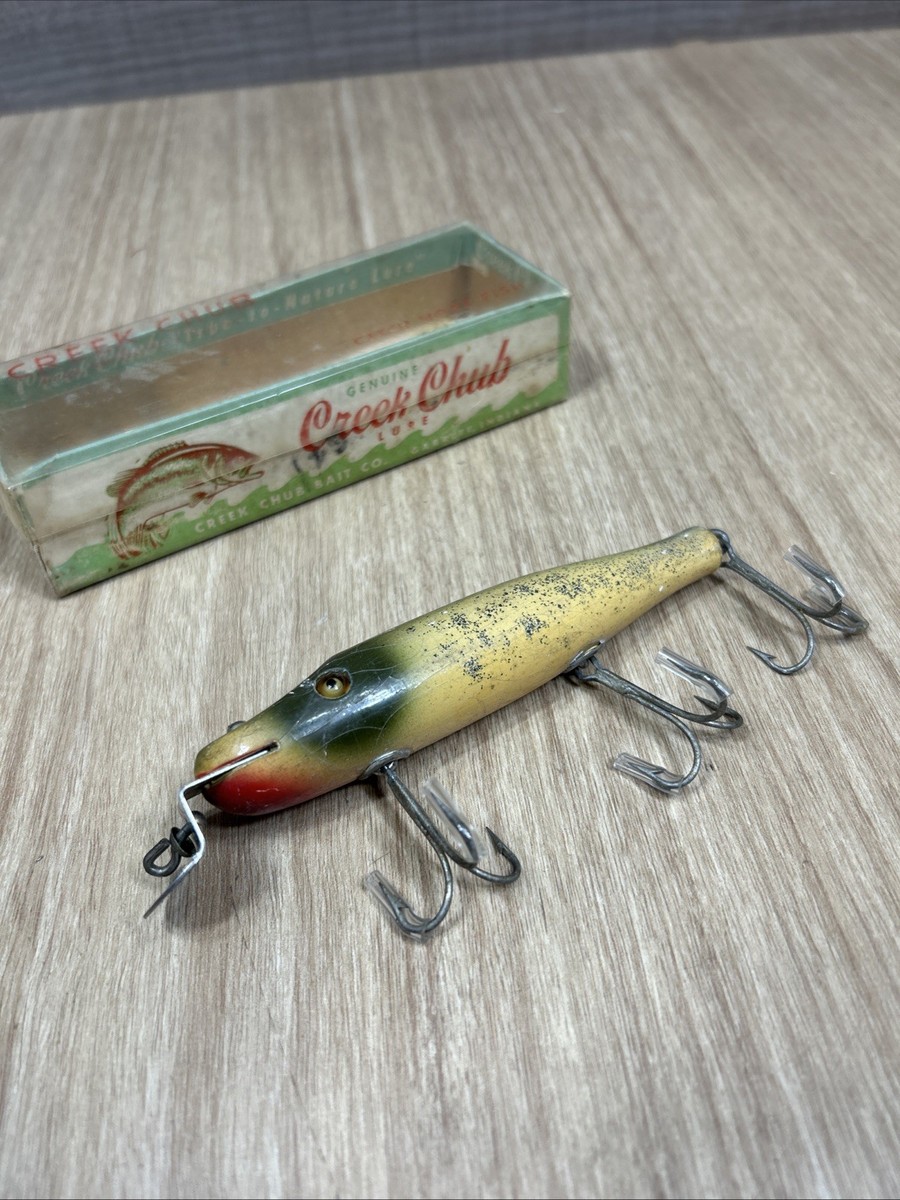 Vintage Creek Chub 718 SW Saltwater Pikie Wood Lure - Glass Eyes