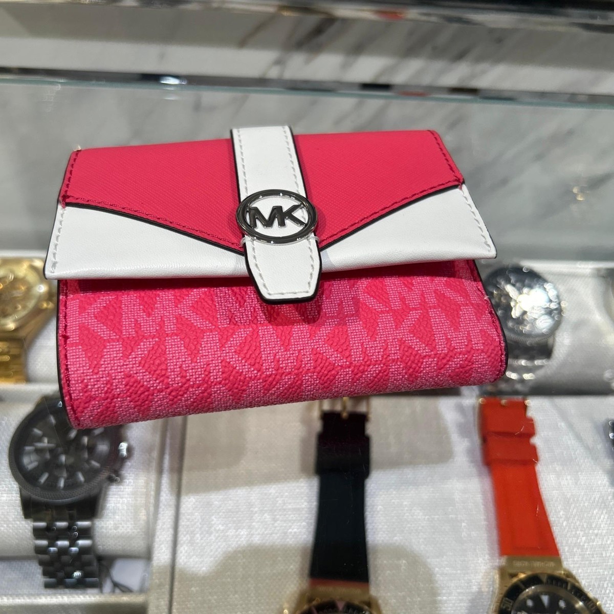 Michael Kors Greenwich Medium Ombré MK Signature Trifold Wallet
