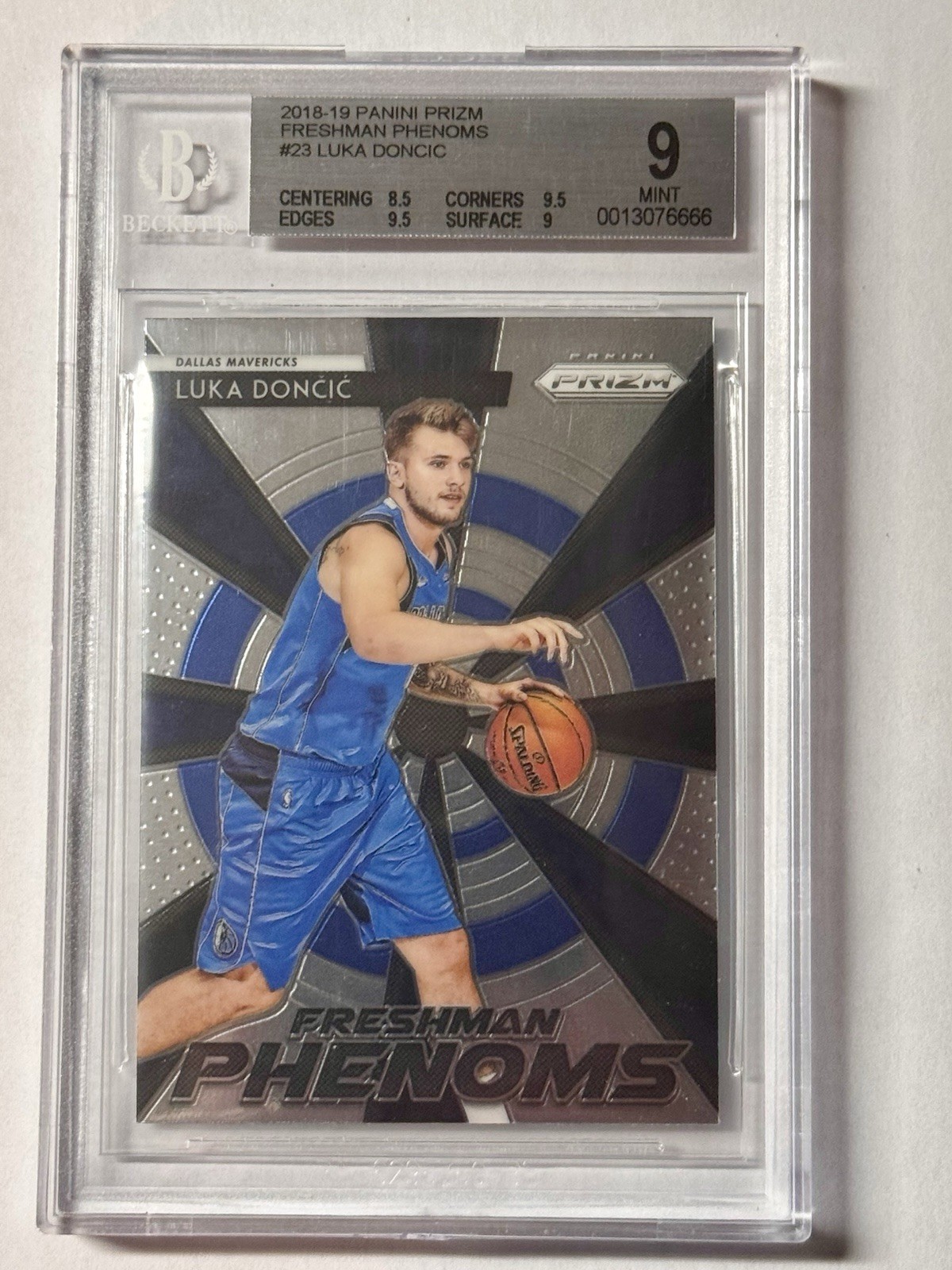 Luka Doncic RC 2018-19 Panini Prizm Freshman Phenoms #23 BGS-9 Mint Three 9.5s