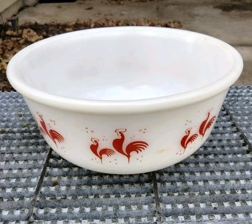 Vintage 1950s Hazel Atlas Red Rooster Milk Glass Mixing Bowl-8"Diameter x 4"Deep