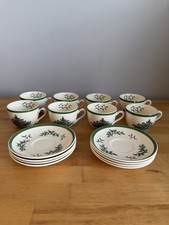 Spode Christmas Tree Tea Cup  Saucer Set Ceramic England S3324 - Set of 8
