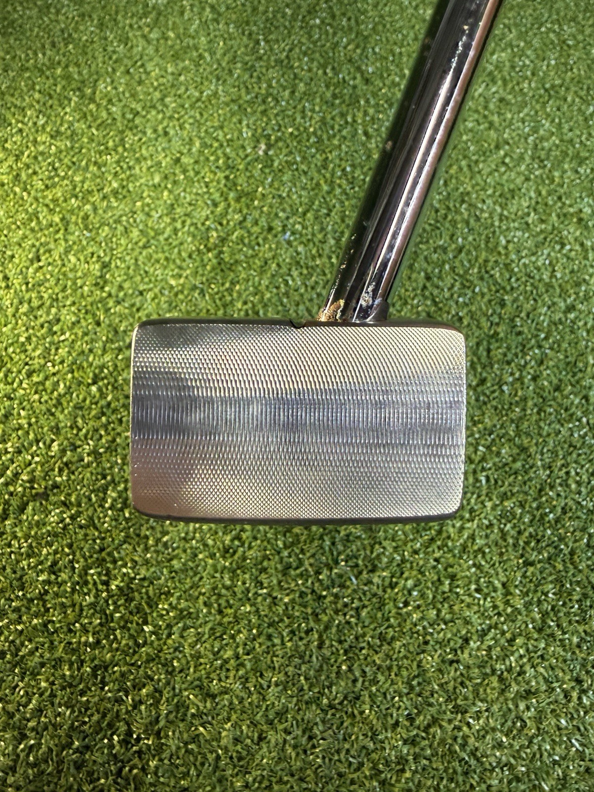 Used RH Never Compromise Stubby 35” Training Aid Putter