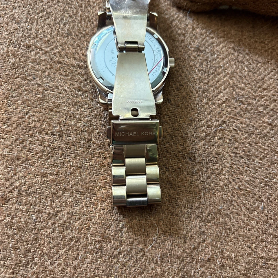 Michael Kors Women's Blue Dial Rose Gold Stainless Steel Bracelet Watch MK5913 - Image 3 of 4