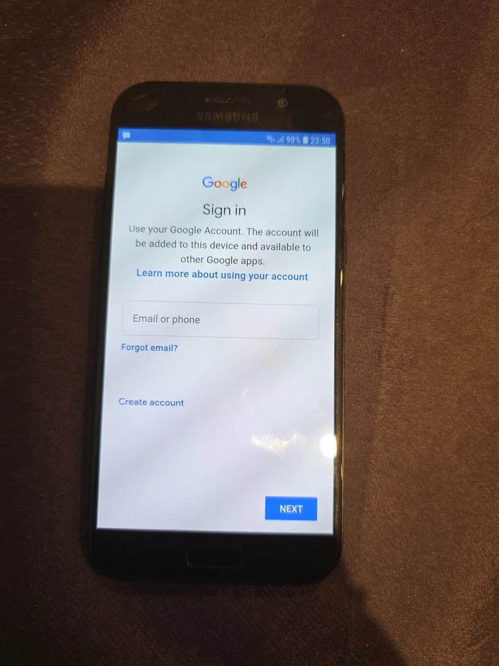 Samsung Galaxy A5 2017 SM-A520F Unlocked Android Mobile Phone - Image 3 of 4