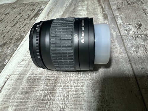 Nikon AF Nikkor 28-80mm f/3.3-5.6 G Lens - Picture 3 of 8
