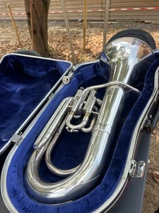 Saxhorn En Sib Courtois 3 Pistons