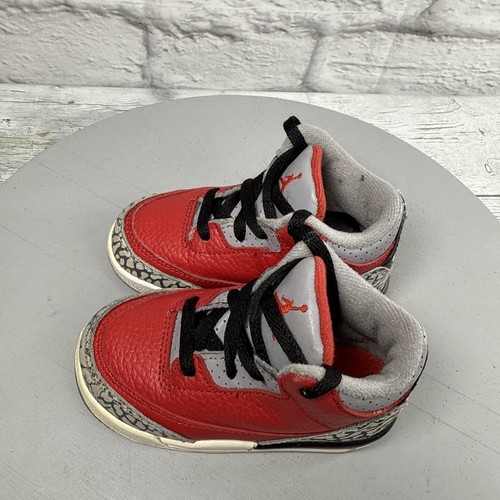 Nike Air Jordan 3 Retro Fire Red Cement Grey Sz 6C Toddler TD CQ0489-600 B Grade - Picture 2 of 14