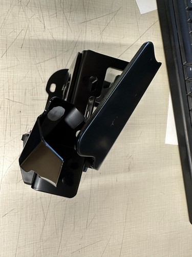 NEW OEM NISSAN FRONT DISTANCE SENSOR (RADAR) MOUNT BRACKET -ROGUE MODELS - Picture 2 of 6