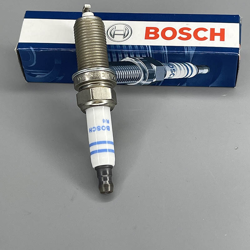 BOSCH Super Plus Spark Plug For Pontiac GMC Chevy Oldsmobile Mercury 7979 HR9DCX
