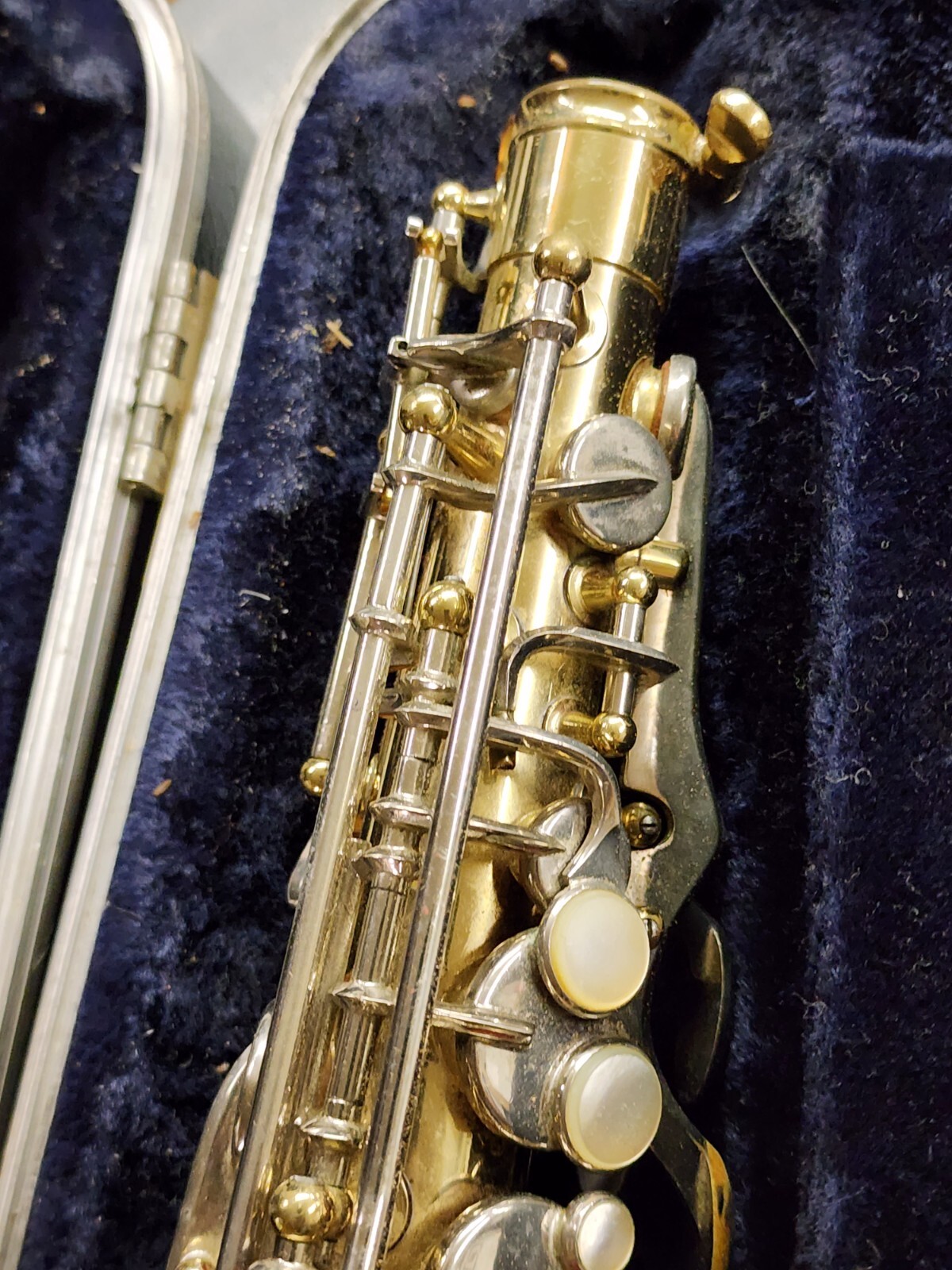 Vintage Conn Shooting Star Saxophone with Hard Shell Case / Music