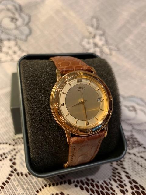 citizen quartz watch gold vintage