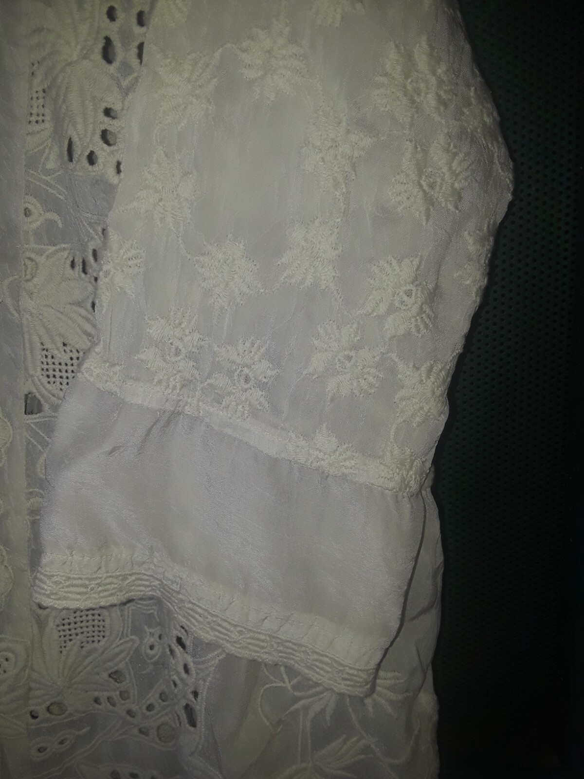 Picture 4 of 6