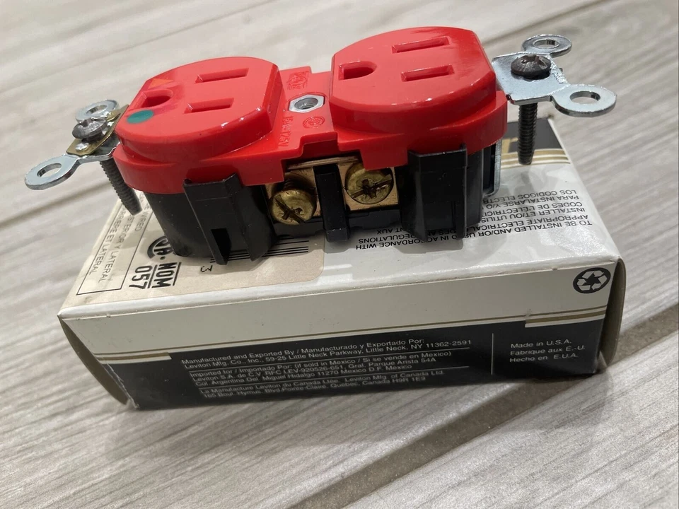 ⚡️Leviton 5262-IGR IG Duplex Receptacle Hospital Grade 5-15R Isolated 15A 125V - Image 2 of 4