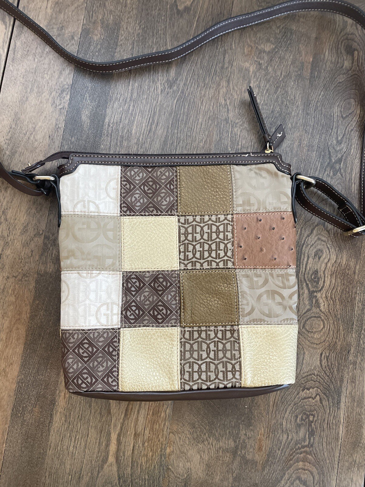 GIANI BERNINI Leather Canvas Logo Patchwork Cross… - image 2