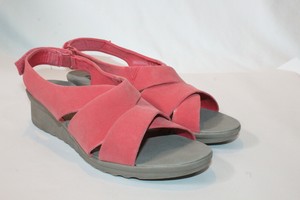 clarks caddell bright