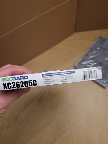 NEW ECOGARD XC26205C Cabin Air Filter w/ Carbon Odor Eliminator Chevrolet GMC - Picture 6 of 9