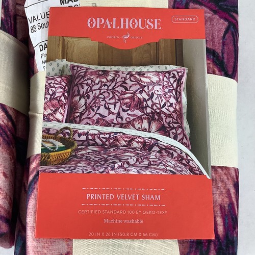 Opalhouse Pillowcase Pink Velvet Floral Sham Stndard Love In A Mist New Lot Of 2 - Picture 3 of 4