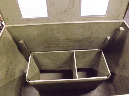 Vintage US Military Box 31"x17"x18" - Picture 12 of 14