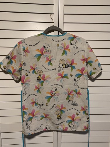Peanuts Snoopy Scrub Top SZ XS Charlie Brown Woodstock Love Friendship V-Neck - Picture 5 of 12