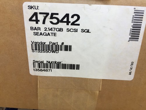 Seagate Barracuda ST-32550WD 3.5" 68-pin 2GB SCSI HDD brand NEW! - Picture 2 of 2