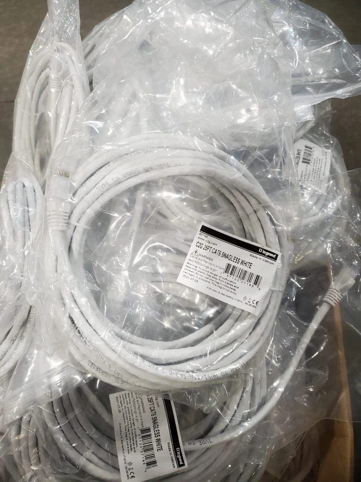 Lote de 50 CABLES PARA LLEVAR CABLE CAT6 25 PIES BLANCO CTG 27165 NUEVO Y PRECINTADO #69 Foto 2 de 3