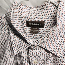 Ariat Men  s Western White Geometric Print Button Down Wrinkle Free LS Shirt XL