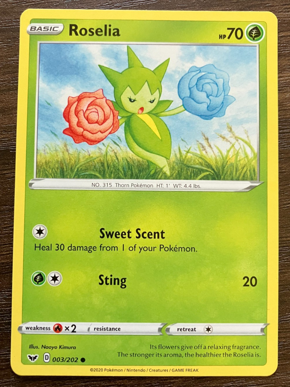 Roselia 003/202 - 2020 Pokemon Sword & Shield Common Card - CLEAN  NM