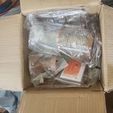 Squirrel Proof Caged Bird Feeders Metal Seed Tube Outdoor Detachable Tray New