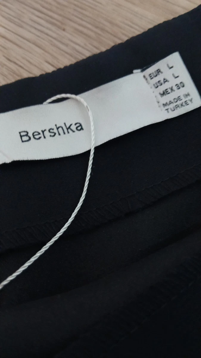 Nuevo con etiquetas Bershka Talla L 14-16 Mini Falda Corta Negra Cremalleras Anillos