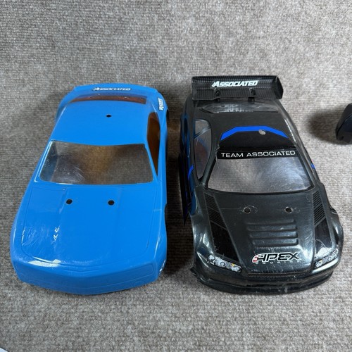 Team Associated Apex RTR Auto Fernbedienung Qualifier Serie 4WD Teile Box Sender - Bild 8 von 24