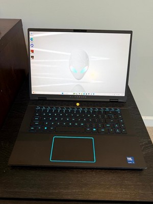 Dell Alienware M16 R2 240Hz QHD+ 1.4 GHz Ultra 7 155H 16GB 1TB SSD RTX 4070 #3