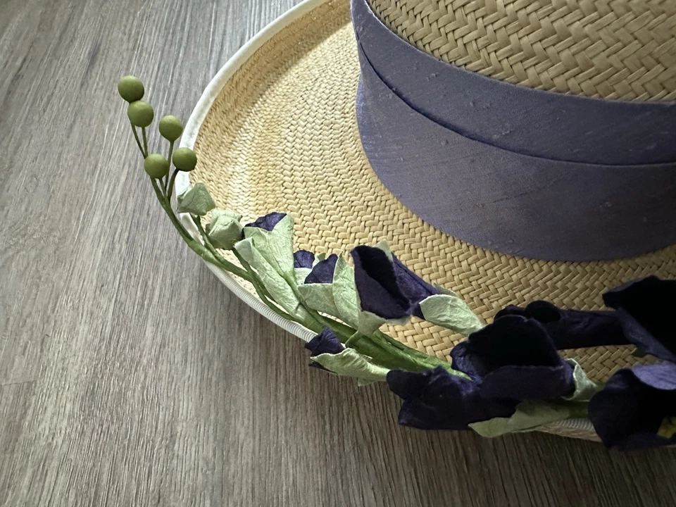 Sombrero Derby Vintage Herald & Heart Hatters London Diseñador Borde de Seda Flores de Paja Foto 2 de 4