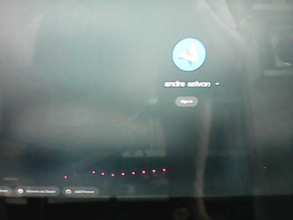 HP Chromebook 11-v020wm 16GB eMMC, Intel Celeron N, 4 GB RAM (No Charger ) Works - Image 2 of 4