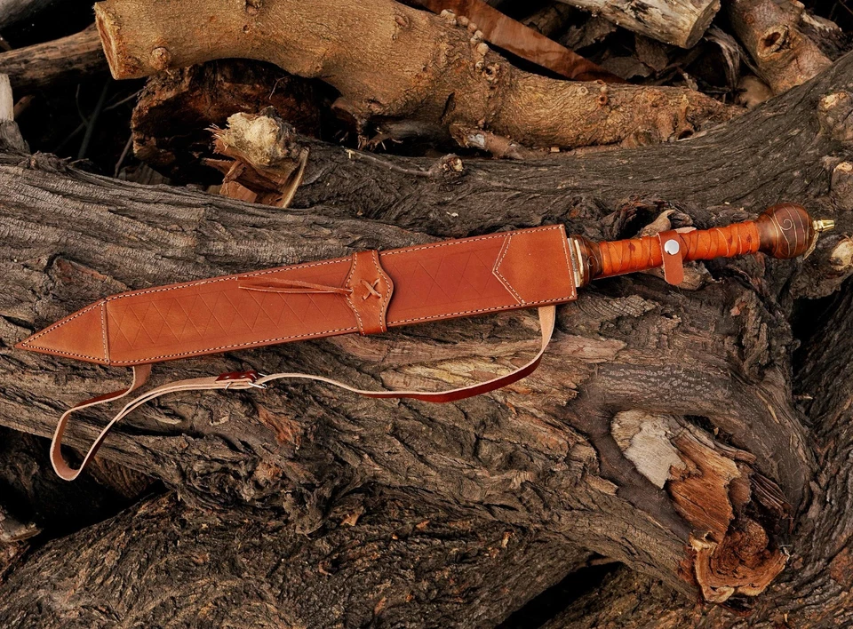 Espada medieval de caza vikinga grabada gladiatra de 31 pulgadas mango tallado con funda Foto 3 de 4