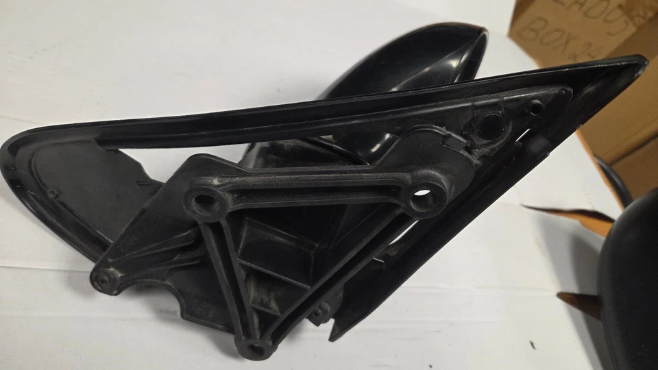 2004 2005 2006 Chrysler Town Country Exterior Door mirror, 710824 Foto 3 de 4