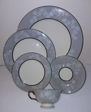 Castleton China Lace 5 Piece Place Setting NEW/Other USA