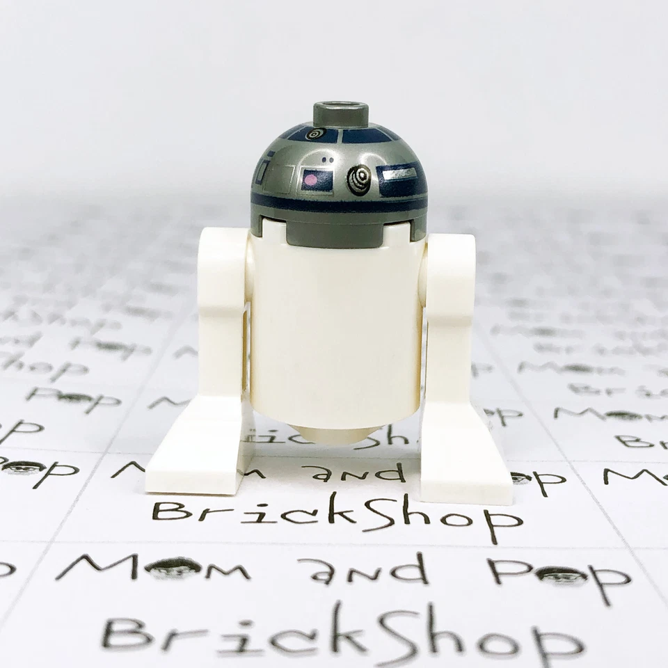 LEGO Star Wars R2-D2 Astromech Droid from 75301 Luke Skywalker's X-wing Fighter - Image 3 of 4