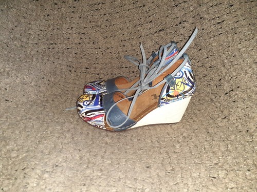 THE ART COMPANY-Gaucho Bonelyema-Graffiti Pattern Patent Leather-Ankle Ties-Sz36 - Picture 2 of 8